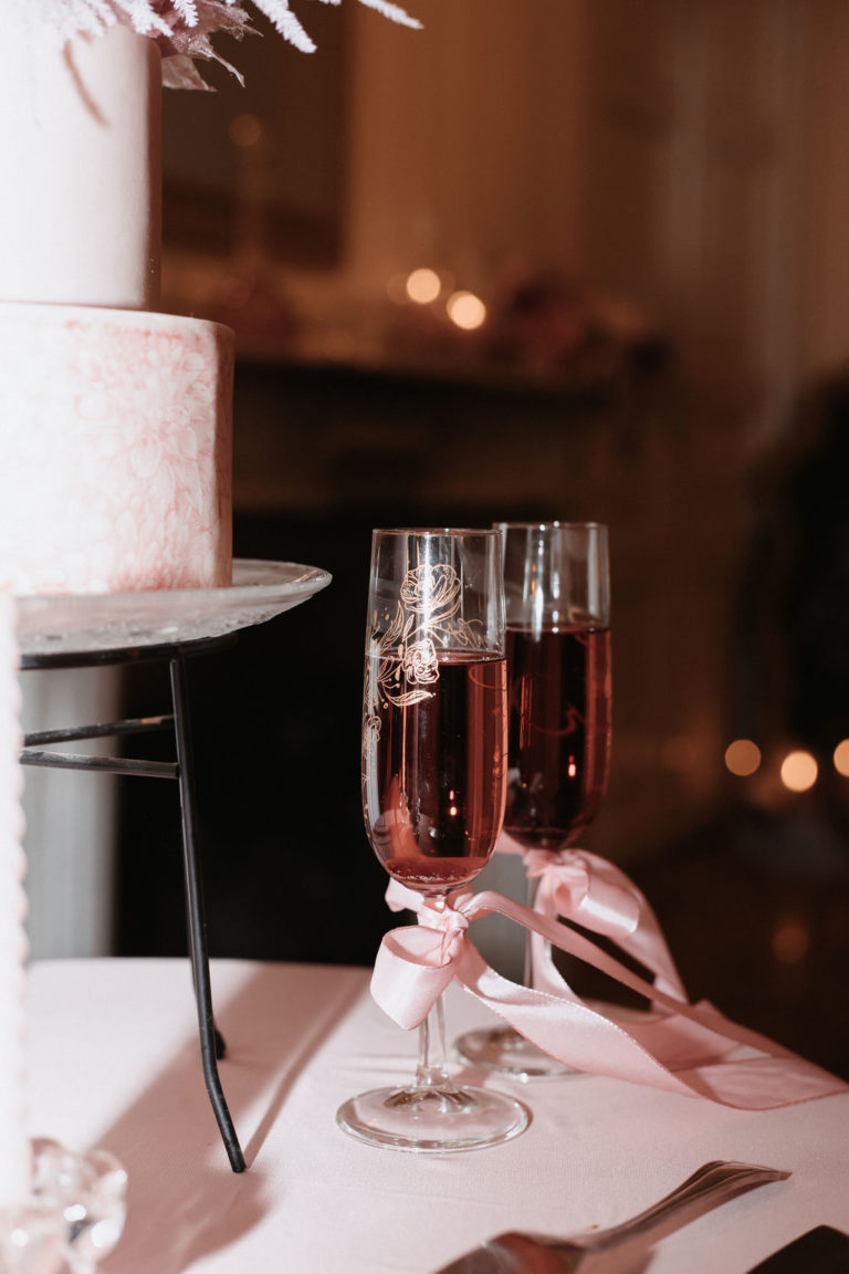 Sanda Letter Calligrapher and engraver in Switzerland_Engraved Glasses