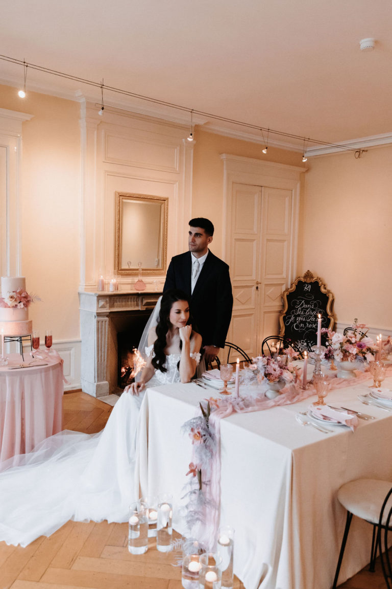 Sanda Letter calligrapher in Switzerland Calligraphed Welcome Board Sign