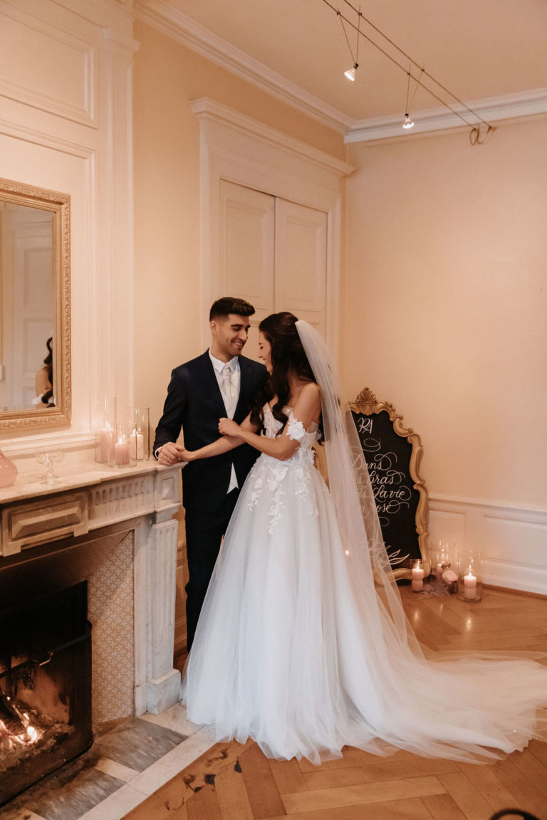 Sanda Letter_Calligrapher & engraver in Switzerland_Welcome Sign