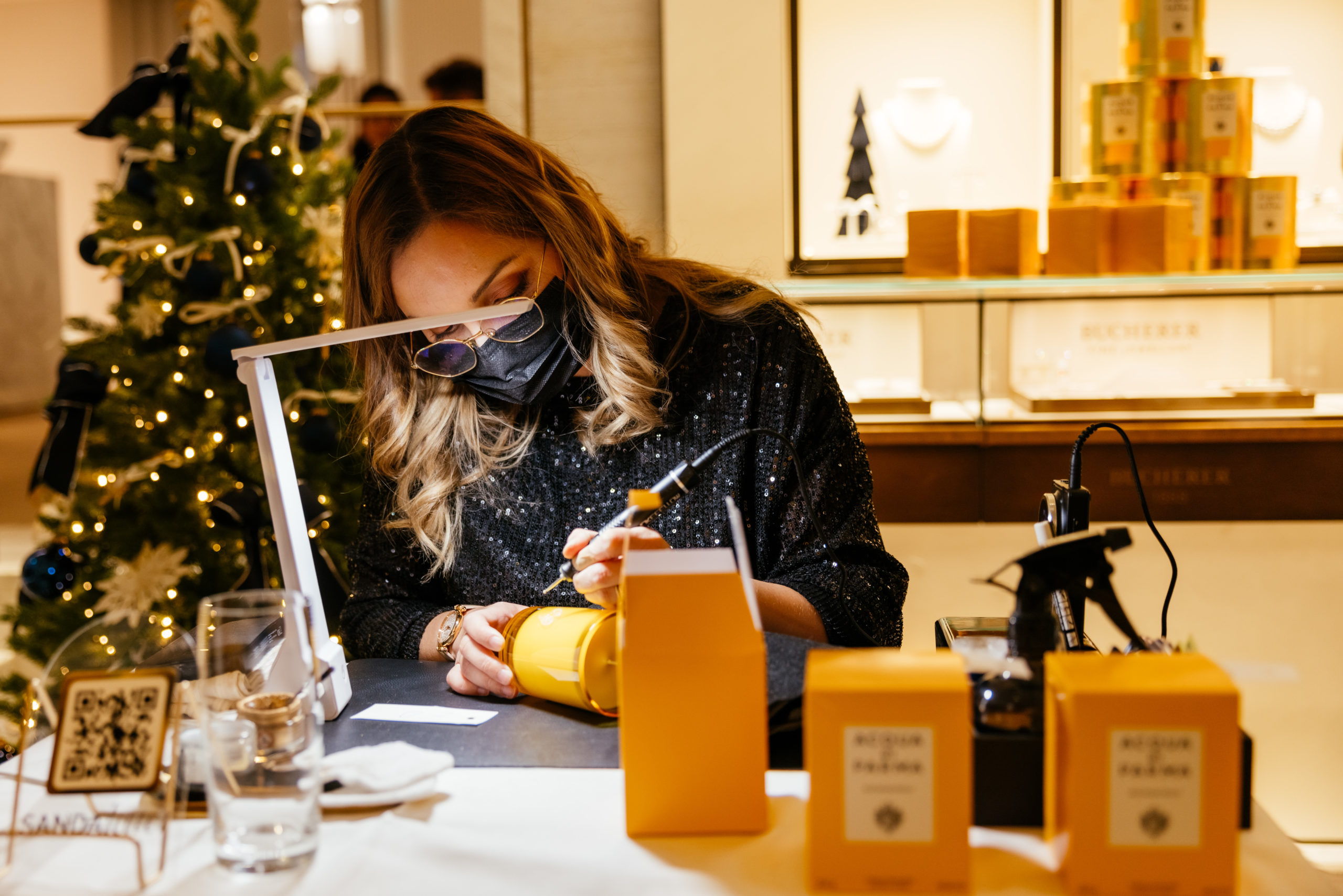 Sanda Letter engraving for Aqua di Parma